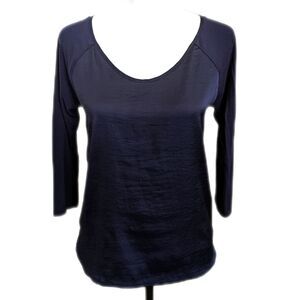 The Limited navy blue scoop neck long sleeve tee t-shirt, size small